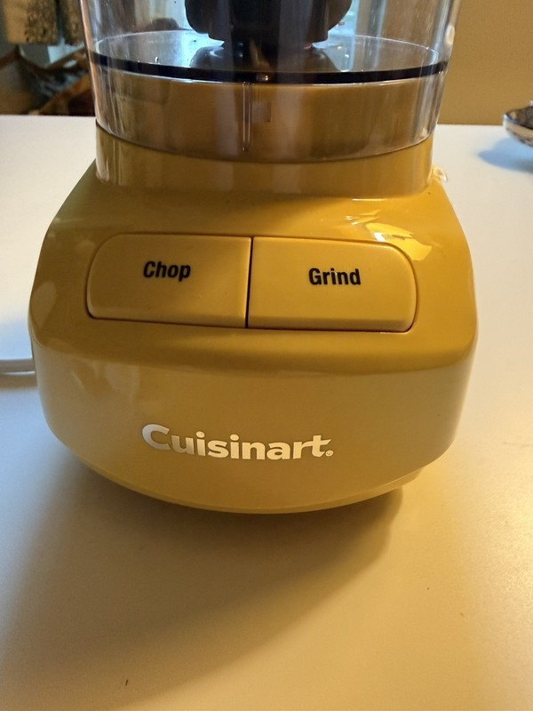 Cuisinart CCH-3FR 3-Cup Mini Chopper, CCH-3, yellow gallery
