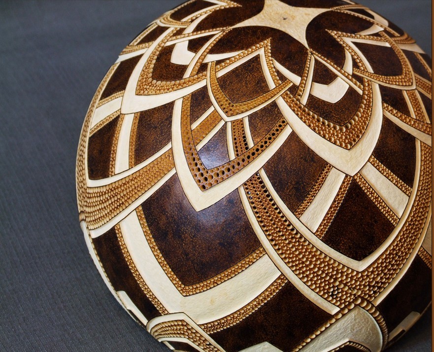 WORLDS LARGEST GOURD * UP TO 5 FEET ACROSS* ARTS & CRAFTS* COMPETITION WINNER * gallery