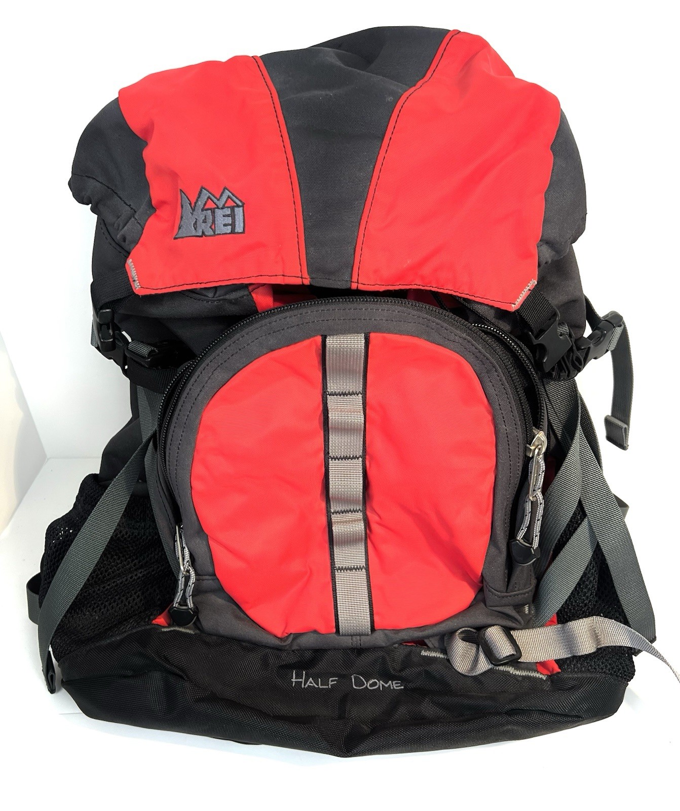 REI Half Dome Backpack Internal Frame Multi-pocket Hiking Camping Pack Red Black
