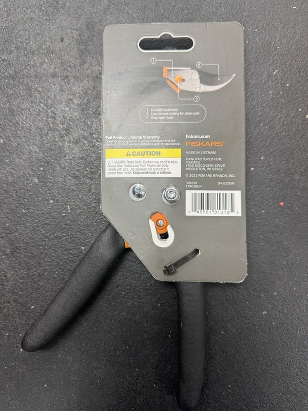 Fiskars Pruner Shears 5/8'' Garden Pruning Scissors and Steel Blades &Shears NEW gallery