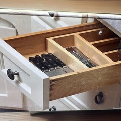 Richelieu Full Extension Concealed Undermount Soft Close Drawer Slides 18inch