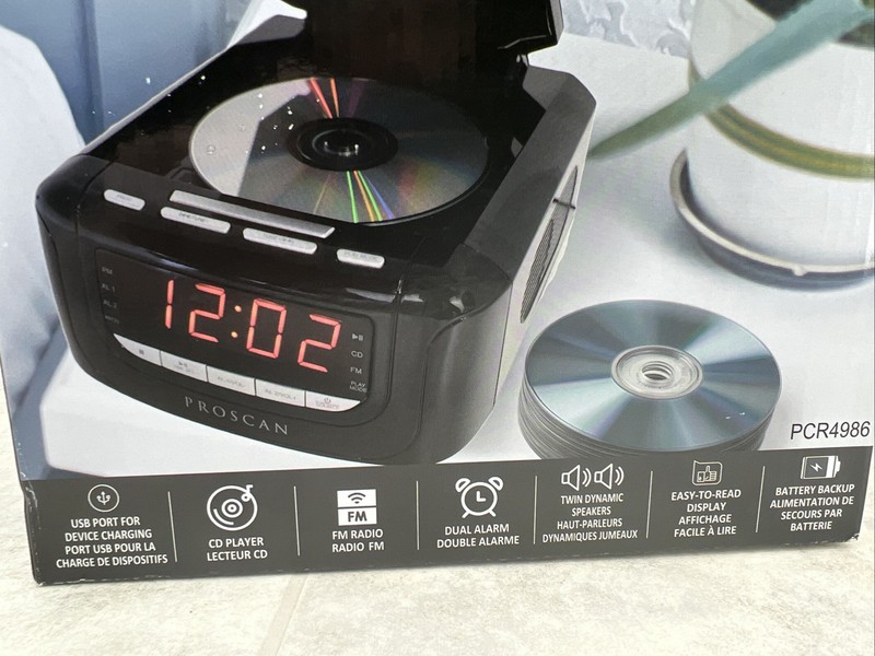 Proscan PCR4986 Easy Read Display CD Player Clock Radio With USB Charger/NIB gallery