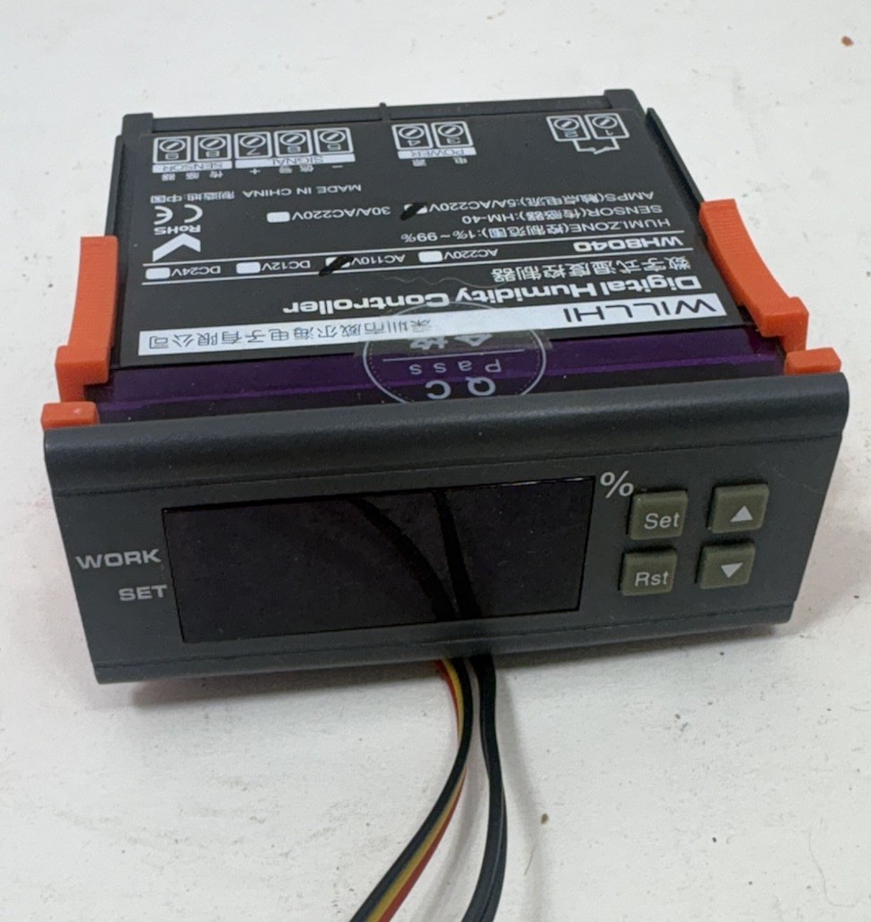 WILLHI WH8040 Digital Humidity Controller Electronic Humidity Control 12v Used gallery