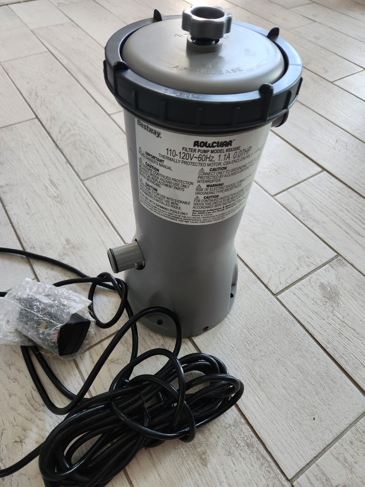 Bestway Flowclear 1000 Gallons per Hour Swimming Pool Filter Pump Intex Coleman gallery