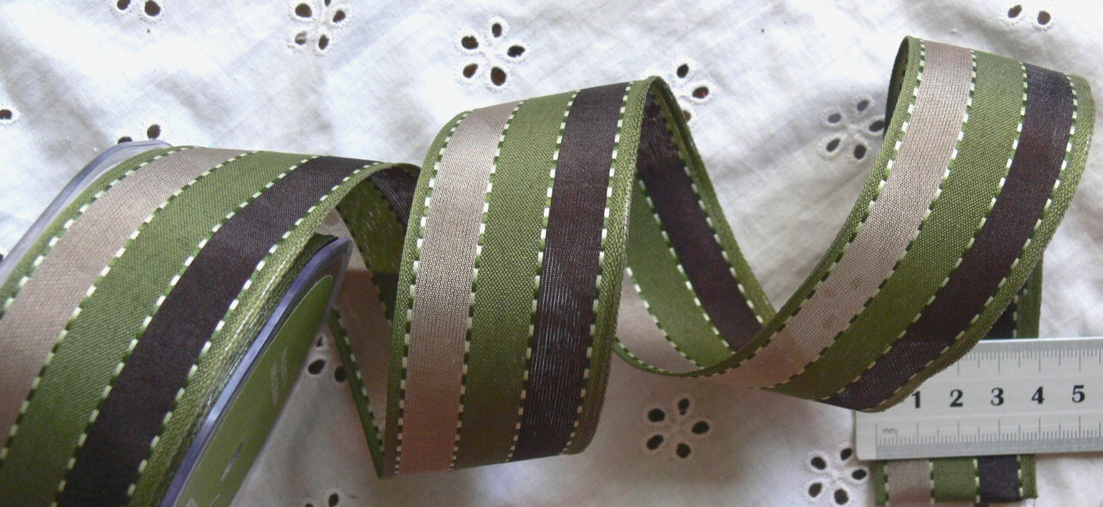 Mix 3 Colours BROWN OLIVE NEUTRAL - Stitched Line 4Metres WiredEdge 38mmWide AL6 gallery