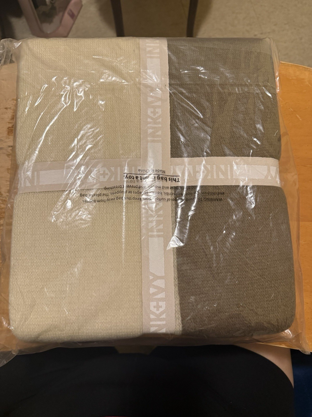 Ink & Ivy Color Block Throw 50in. x 60in. 127cm x 152cm Beige And Brown Color gallery