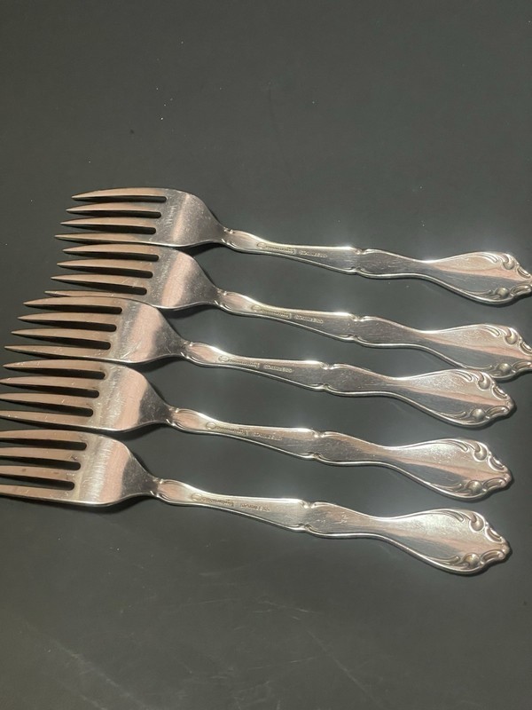 Oneida Community Cantata Stainless Flatware 9pc Dinner Fork Spoon Lot Silverware gallery