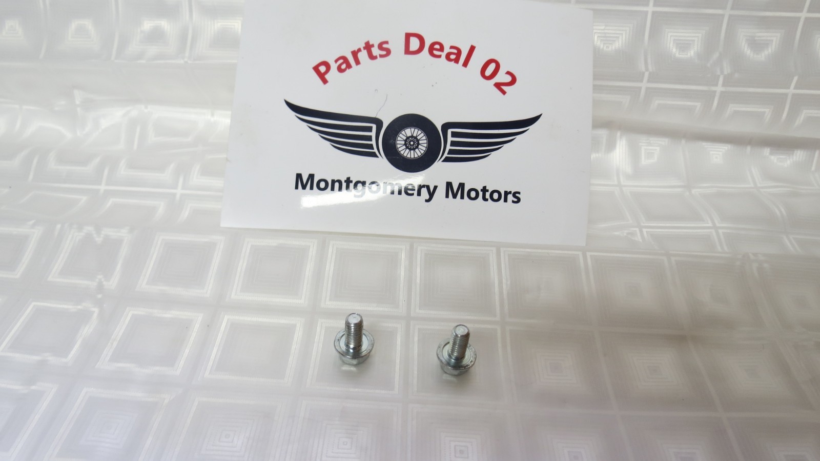 2 Genuine Briggs And Stratton Voltage Regulator Screw 690297 1650 Snow Engine gallery