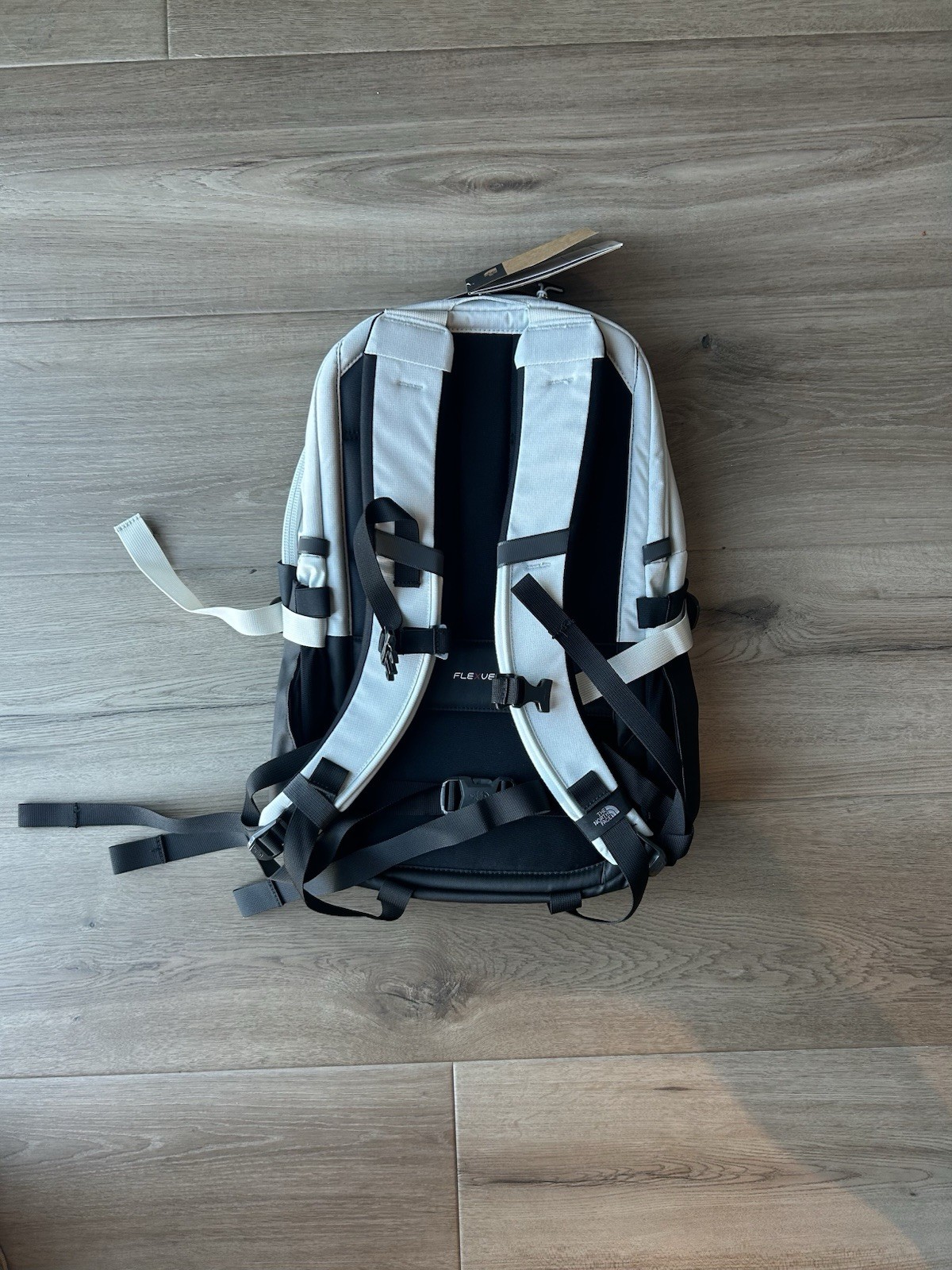 BRAND NEW - NORTH FACE BACKPACK - RECON - GRAY/BLACK  2