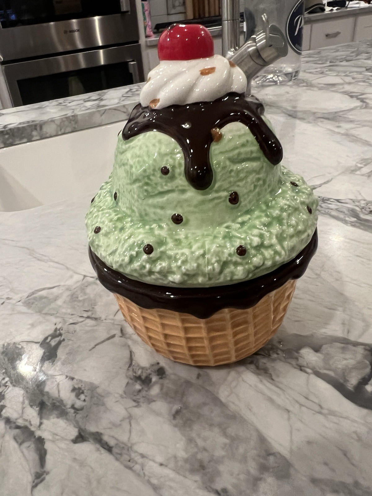 Homework By Harry Slatkin Mint Chip Ice Cream 2 Wick 6 Oz Candle gallery