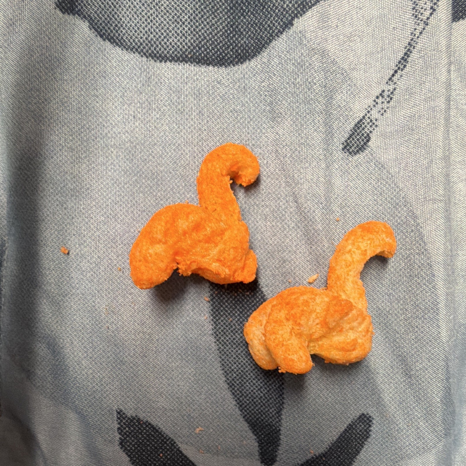 Flamingo-Shaped Cheese Puffed Snack Pieces, Puffed Snack - 2 Pieces gallery