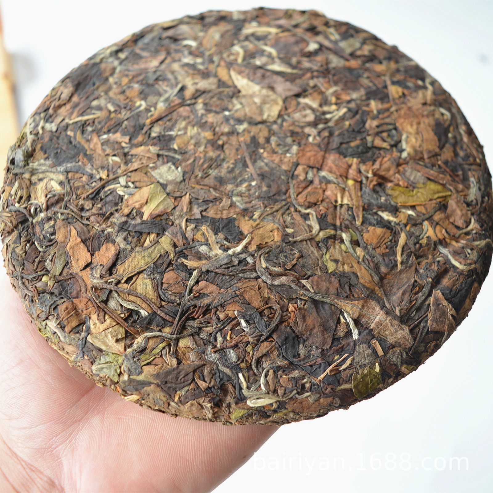 White Tea Cake Organic Premium Aged Fuding Shou Mei Long Life Eyebrow Tea 350g gallery