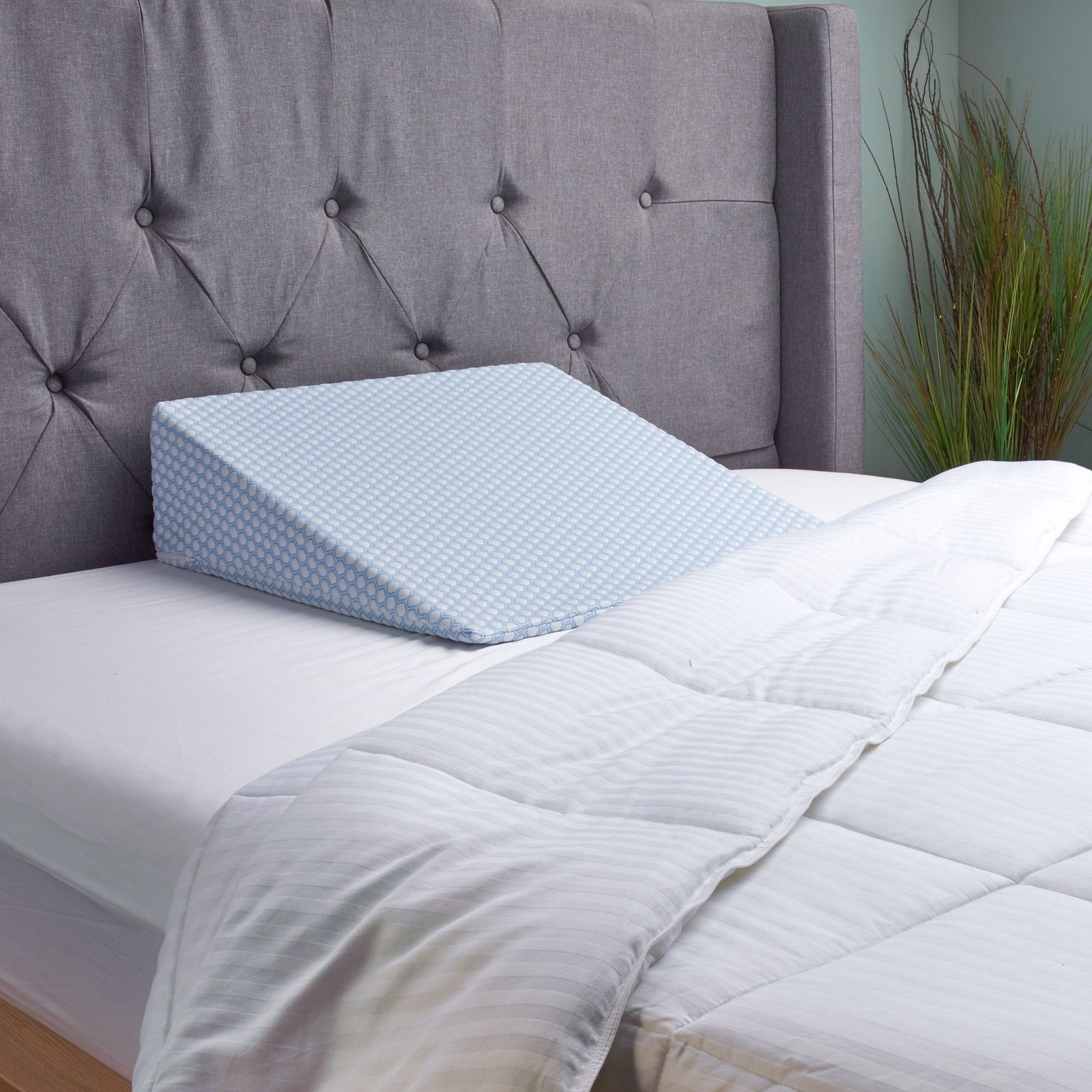 Wedge Support Pillow Featuring Serene Foam gallery