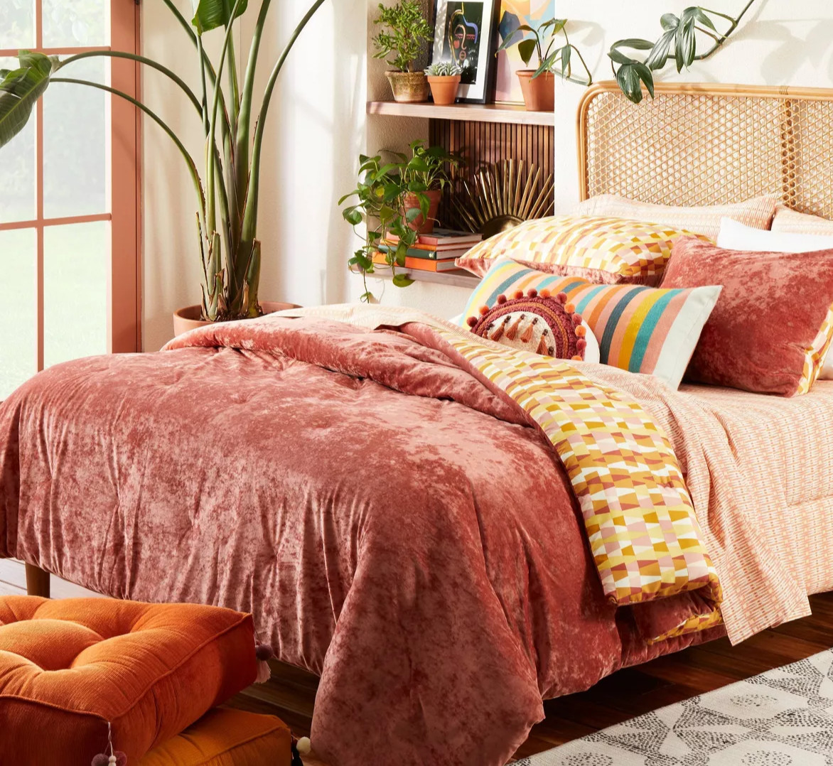 Opalhouse KING Reversible Velvet Comforter + 2 Sham Set Berry Red Rust Jungalow gallery