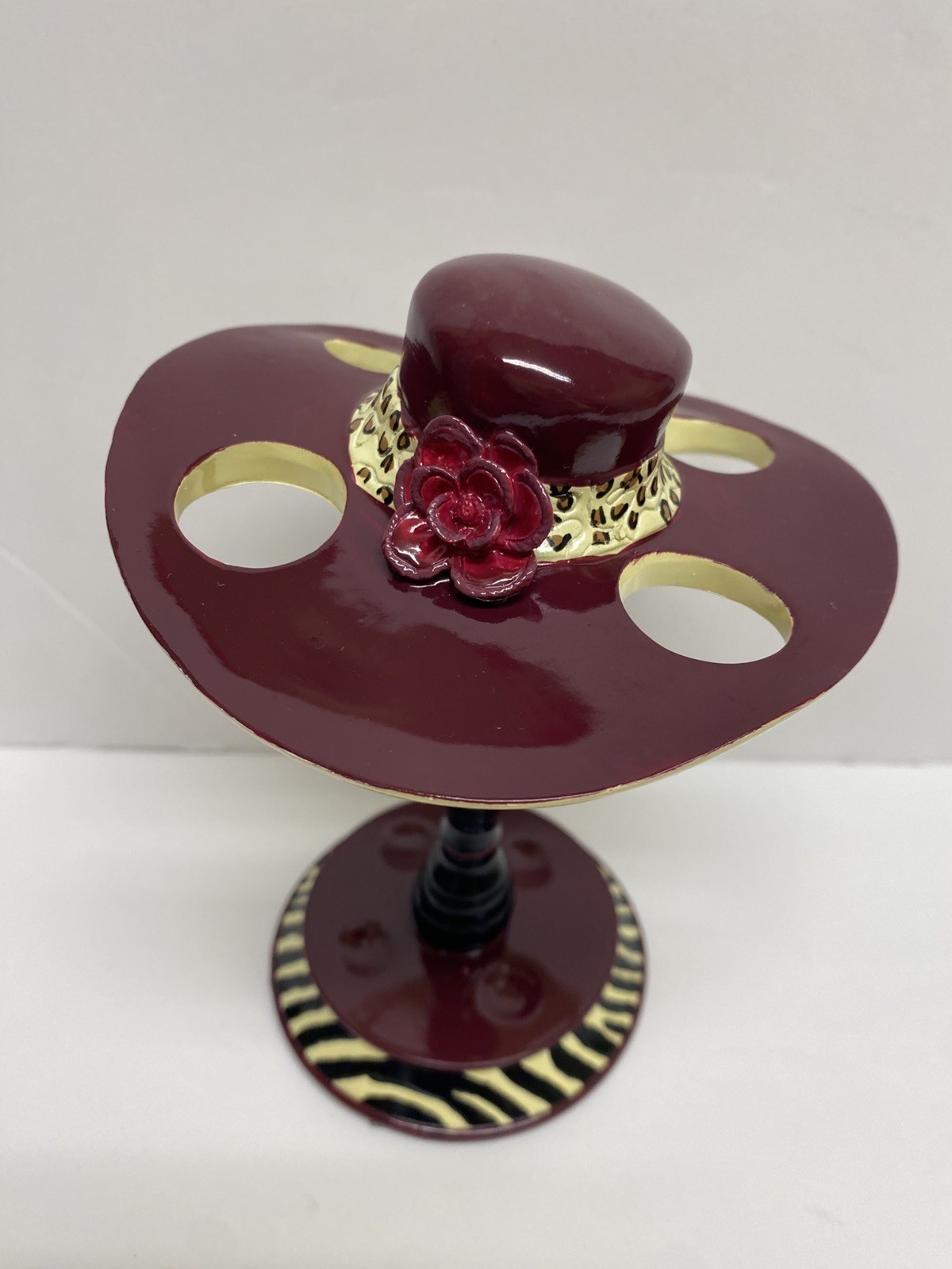 BURGANDY HAT TOOTHBRUSH HOLDER NEW HOLDS 4 BRUSHES LEOPARD FLORAL 6" gallery