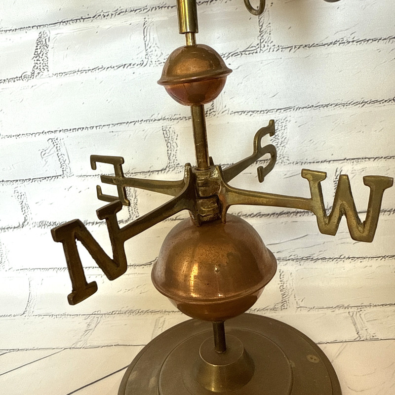 🔥 Vintage Brass & Copper Firefighter Helmet Weather Vane Style Decor, ~15 1/4” gallery