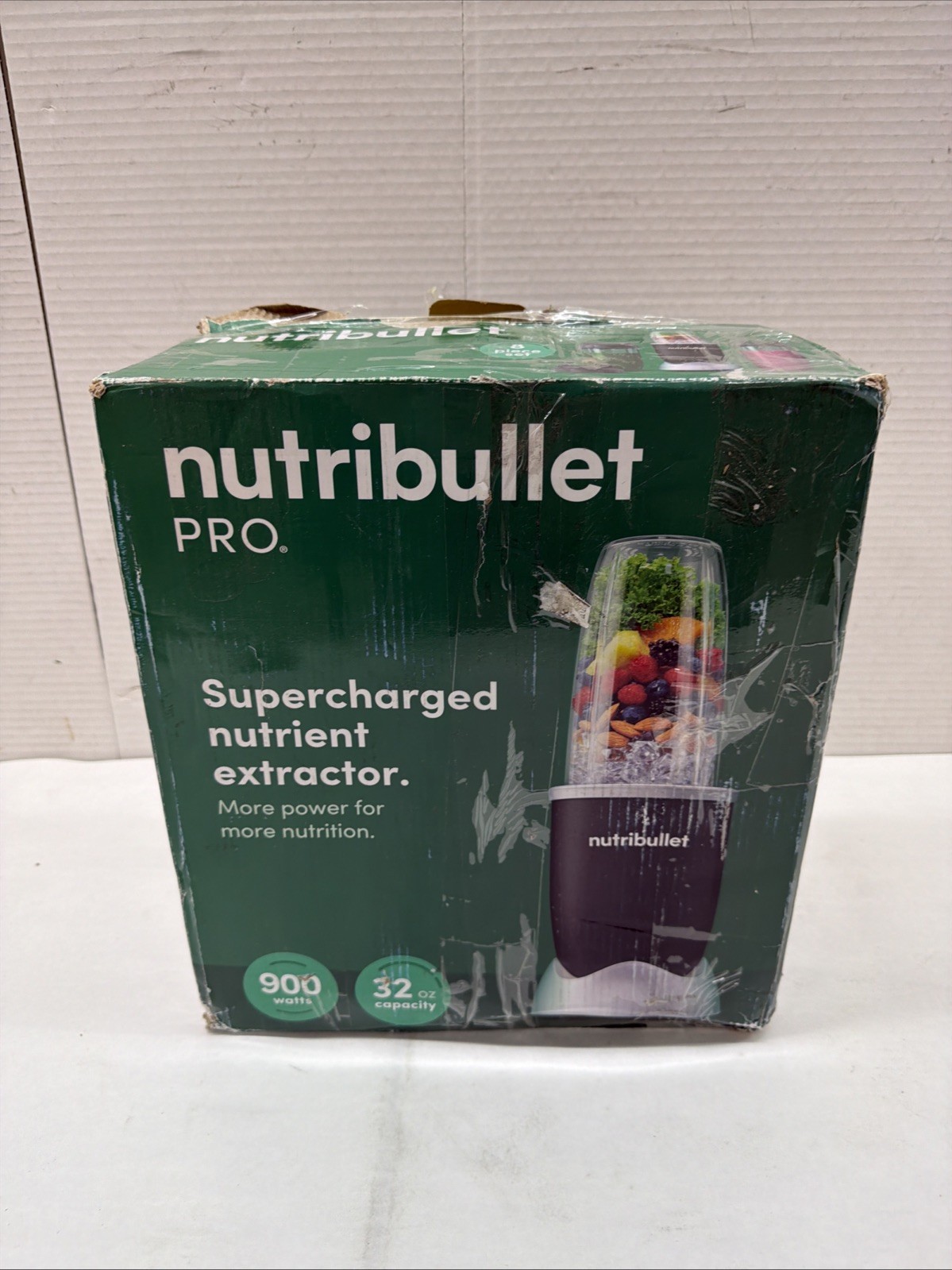 NutriBullet Pro 900W Single-Serve Blender Bundle — Black Stainless — DAMAGED BOX gallery