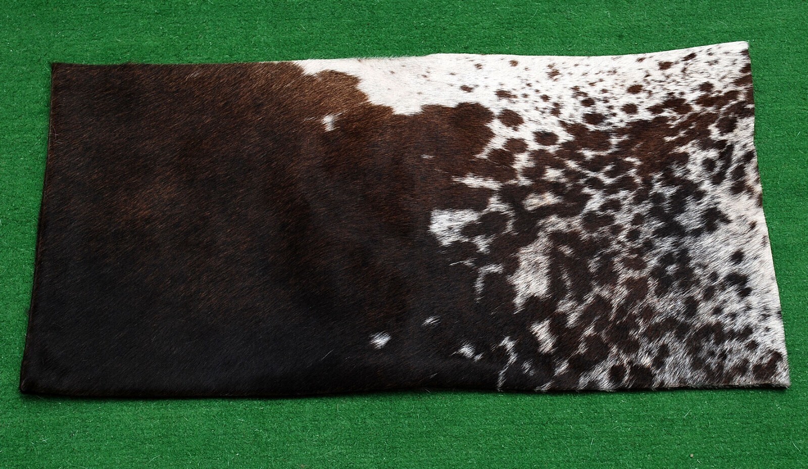 100% NEW COWHIDE LEATHER CUSHION COVER RUG COW HIDE HAIR (24" x 12") SA-8102 gallery
