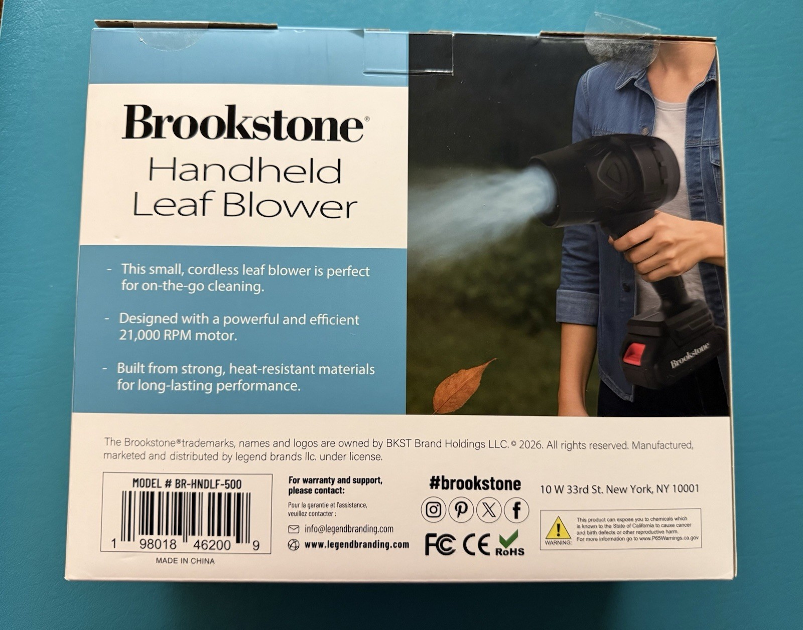 BROOKSTONE HANDHELD LEAF & DEBRIS BLOWER 21,000 RPM RECHARGABLE BATTERY NIB gallery