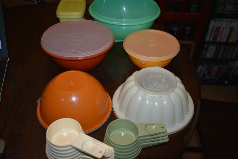 Vintage Tupperware Replacement items Complete Your Set Salad Bowl Shake Produce gallery