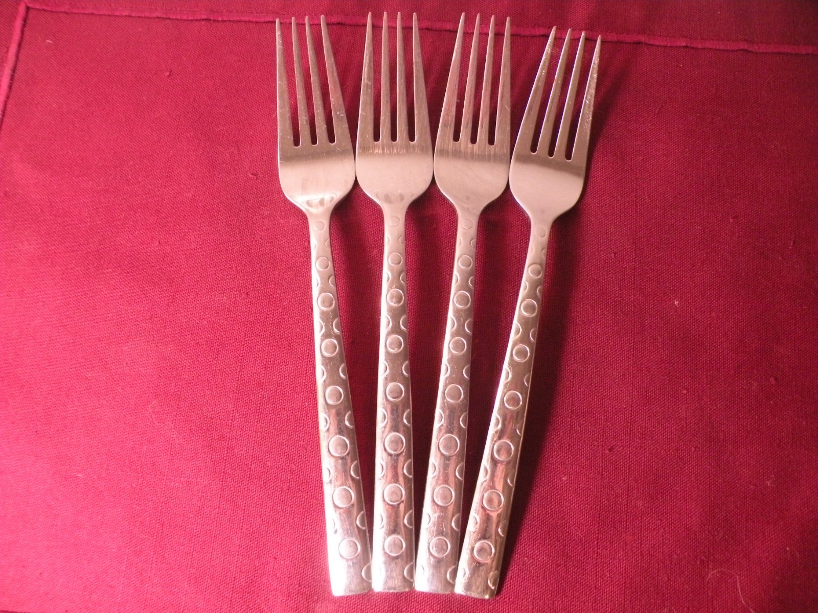 Set Of 4 Dinner Forks Oneida Cirque Stainless Steel Flatware 8" gallery