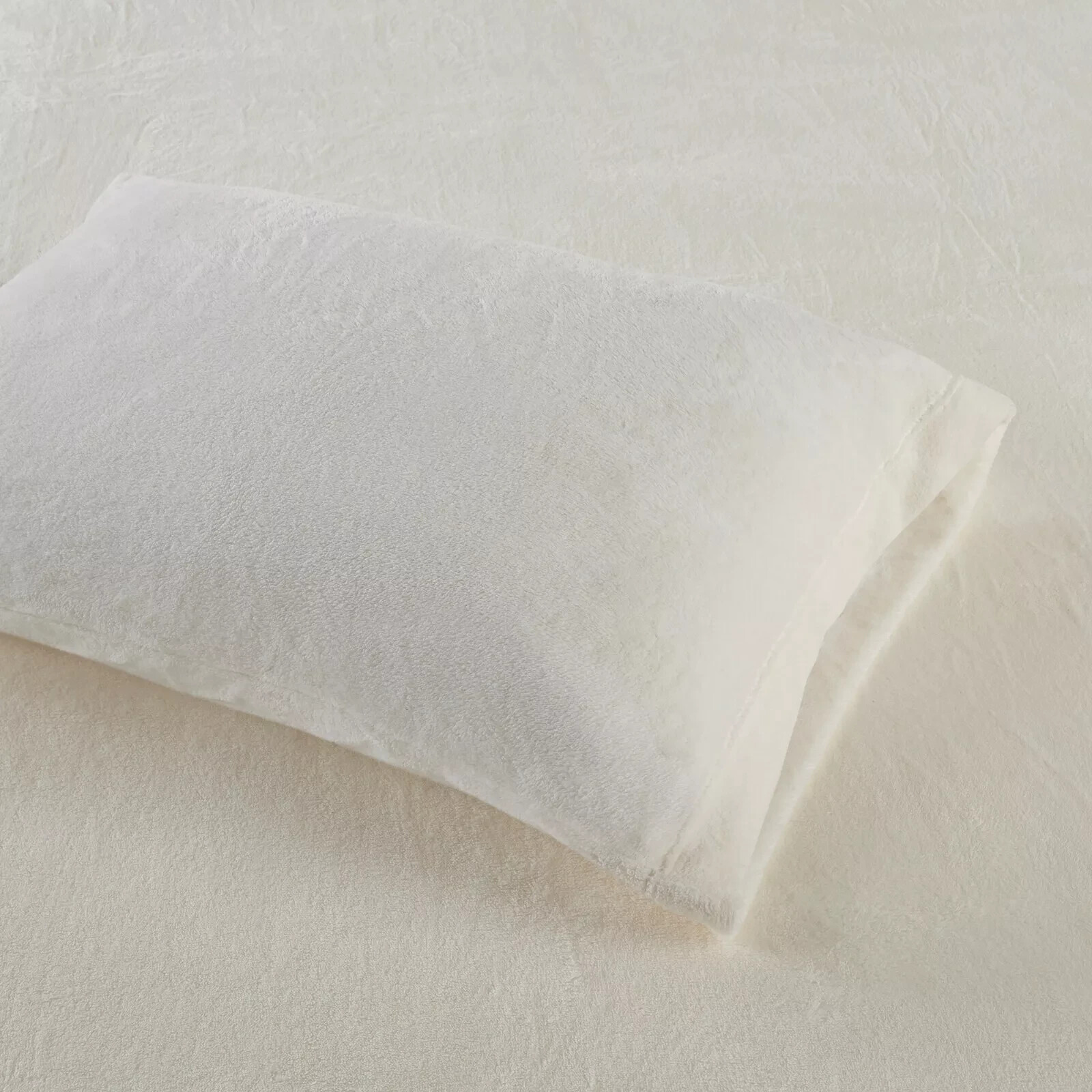 Sleep Philosophy True North Queen Plush Sheet Set Soft Fleece Deep Pocket Ivory gallery