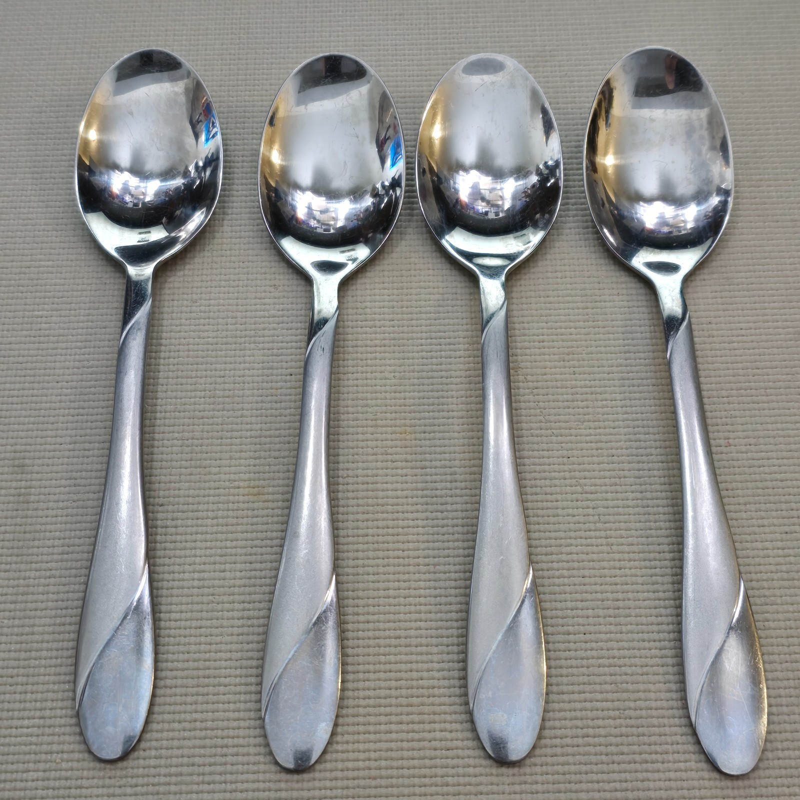 Cambridge Swirl Sand Stainless Flatware - Small Groups - Choice! gallery