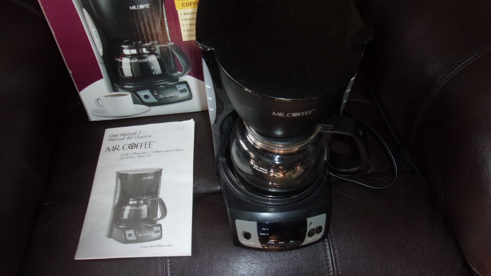MR. COFFEE 4 Cup capacity, PROGRAMMABLE, EASY TO USE, PREOWNED WORKS GREAT gallery