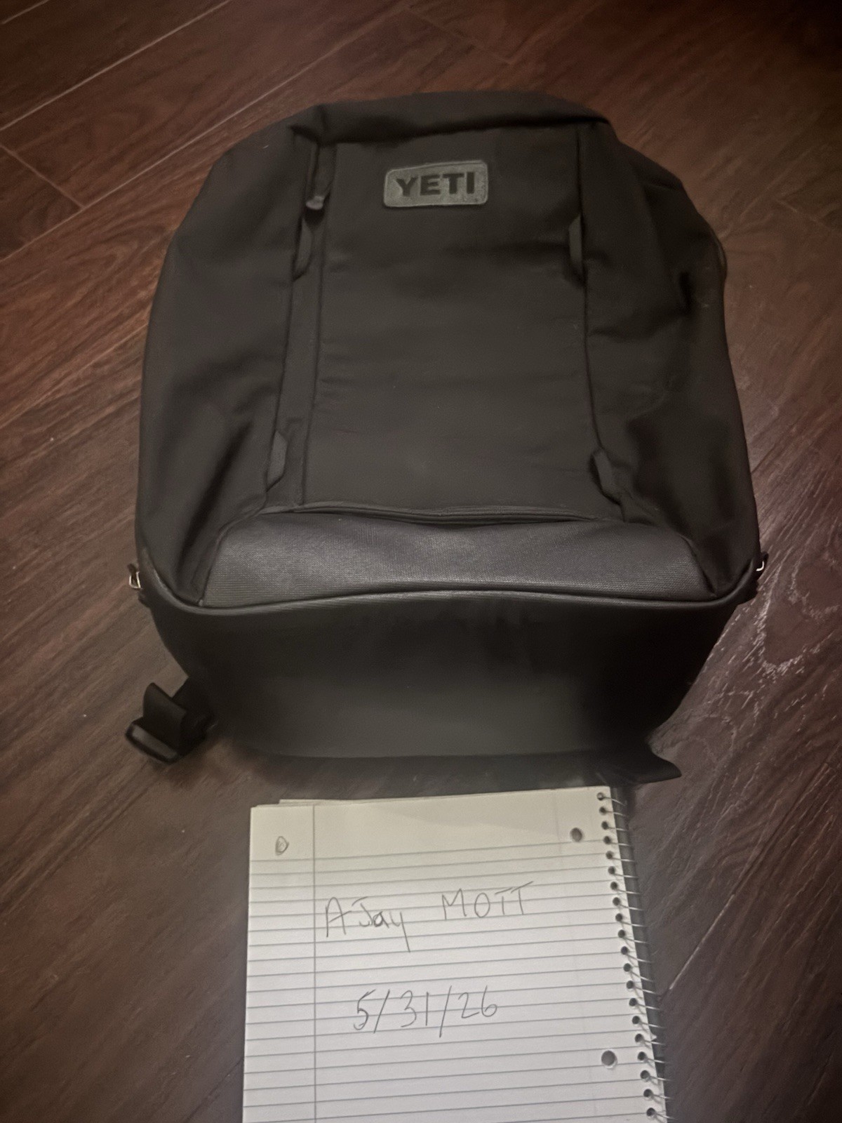 Yeti Crossroads 27L Black Backpack 3