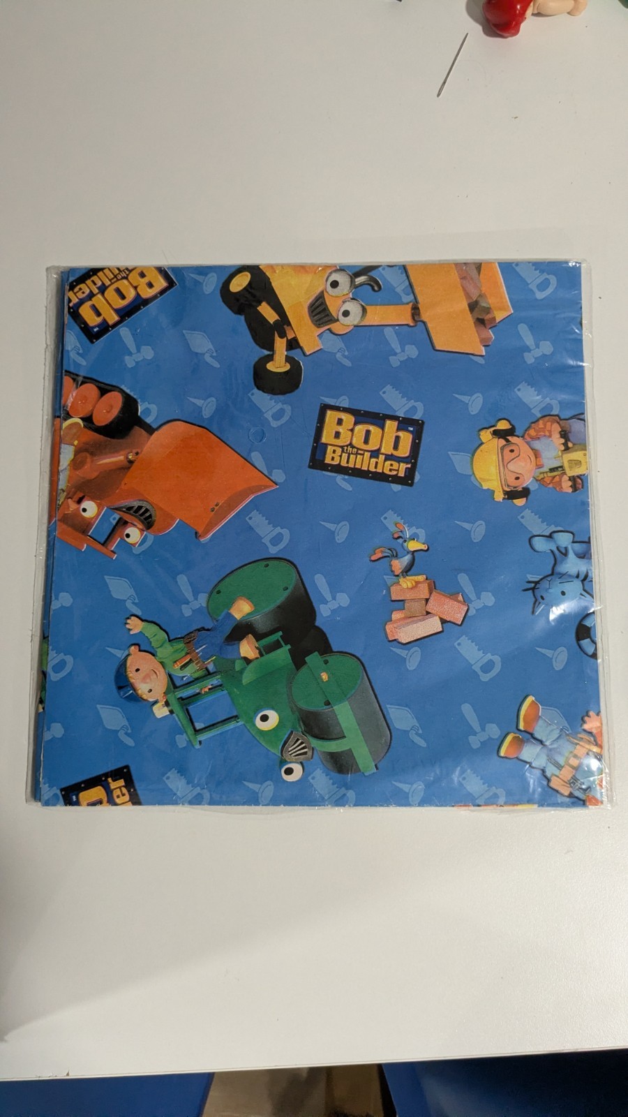 2002 All Wrapped Up BOB the BUILDER Gift Wrap Unused gallery