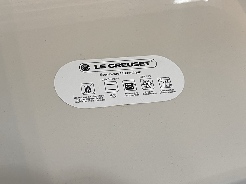 NEW LE CREUSET RECTANGULAR STONEWARE BAKING DISH 25CM PISTACHE gallery
