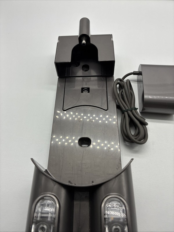 Genuine Dyson Wall Mount Charging Dock Charger MODEL:210826-03 gallery