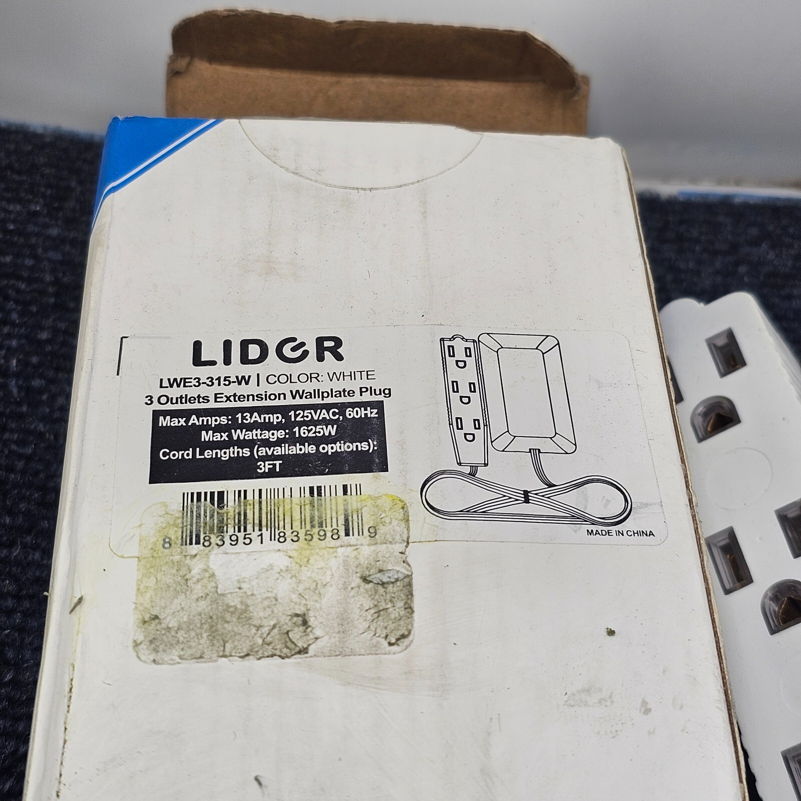 LIDER LWE3-315-W Flat-Face 3 Outlets Extension Wallplate Plug 125VAC 60Hz 3ft gallery