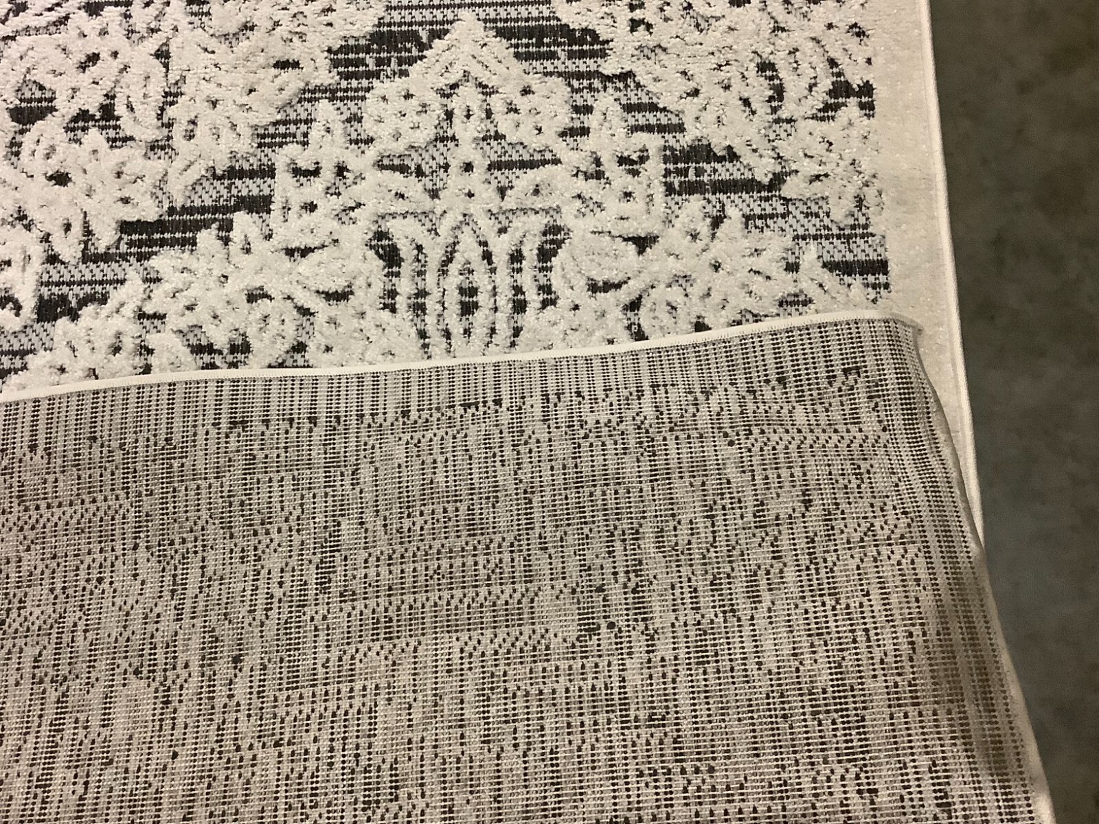 IVORY / GREY 6' X 9' Back Stain Rug, Reduced Price 1172663816 CBN660A-6 gallery