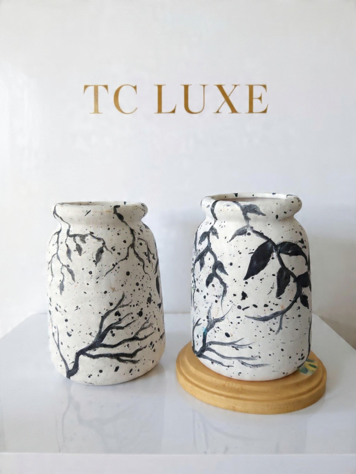 TC LUXE Terrazzo Speckled Ceramic Vases Set of 2 Ivory Hand Painted Home Decor gallery