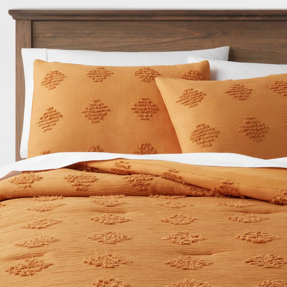Threshold Comforter Bedding Set Tufted Diamond Texture, Gold, Full/Queen gallery