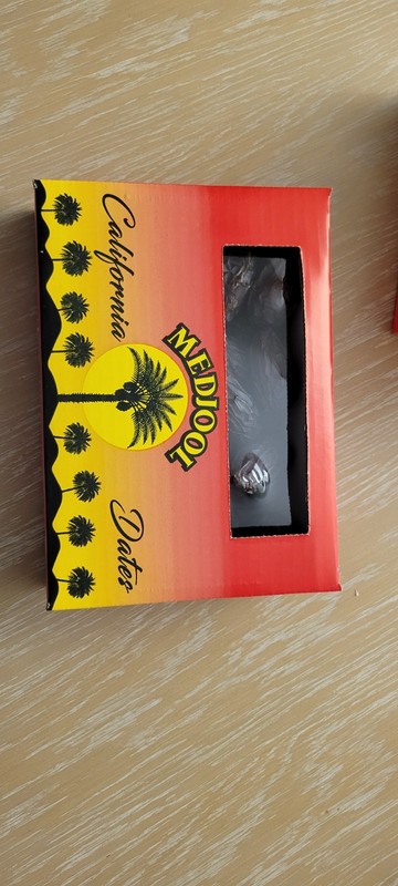 California Medjool Dates, 2 lb gallery