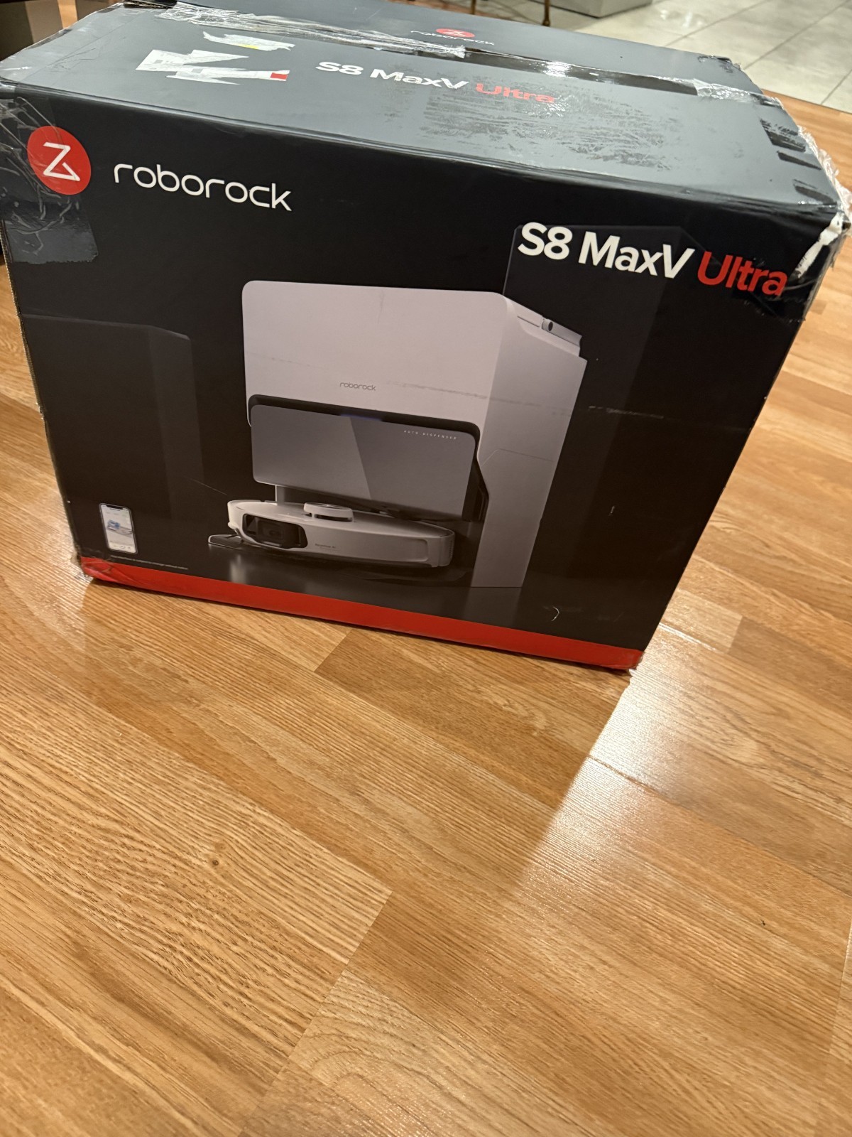 Roborock S8 MaxV Ultra Refurbished White Free Return Vacuum Mopping Cleaner gallery