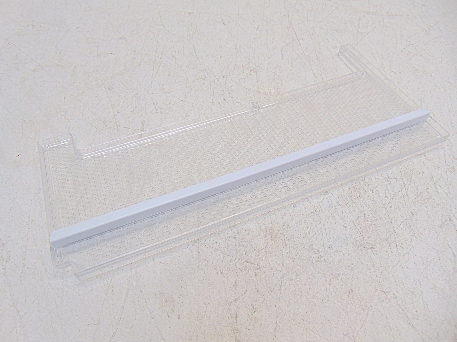 Frigidaire Refrigerator FRFS2823AS3 Center Crisper Support 5304531085 gallery