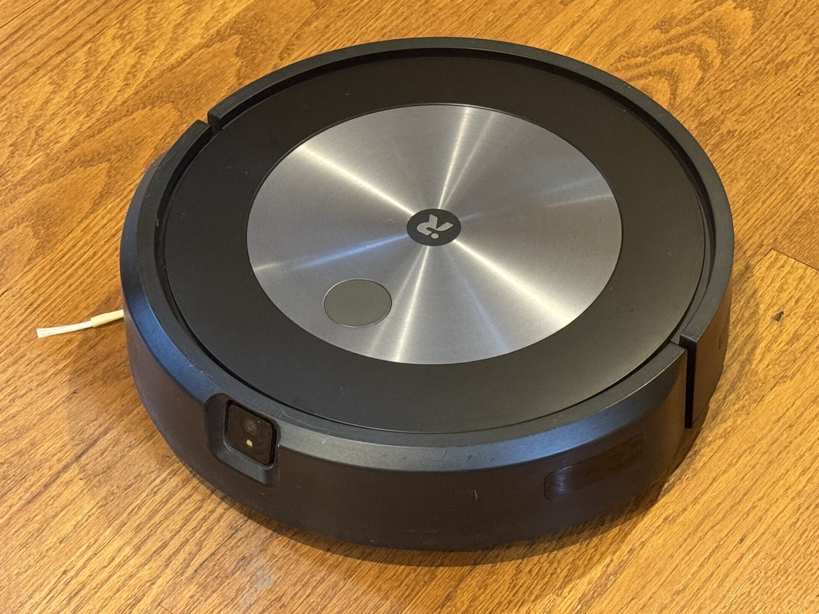 iRobot Roomba j7+ (J755020 Robot. Only) Robot Vacuum - Fully renewed gallery