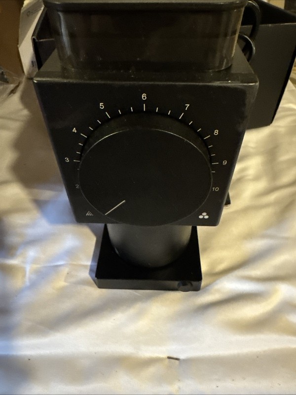 Fellow Ode Brew Grinder Gen 1 – Flat Burr Filter Coffee Grinder (V60, Chemex) gallery
