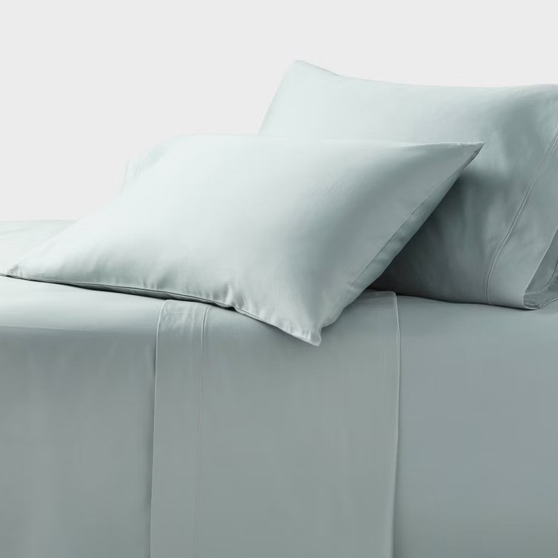 800 Thread Count 4pc Hotel Collection Sheet Set Baratta - Threshold gallery