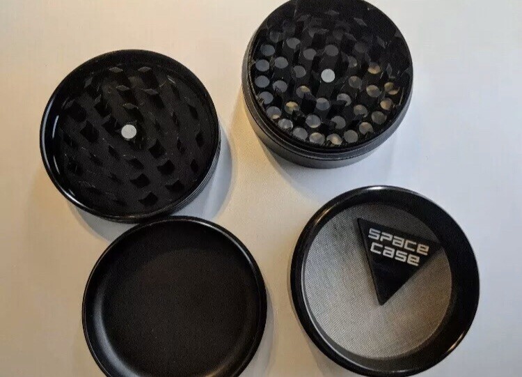 SPACE CASE Grinder Magnetic Herb - Medium 2.5 inch (BLACK) 4 Pcs - US SELLER gallery