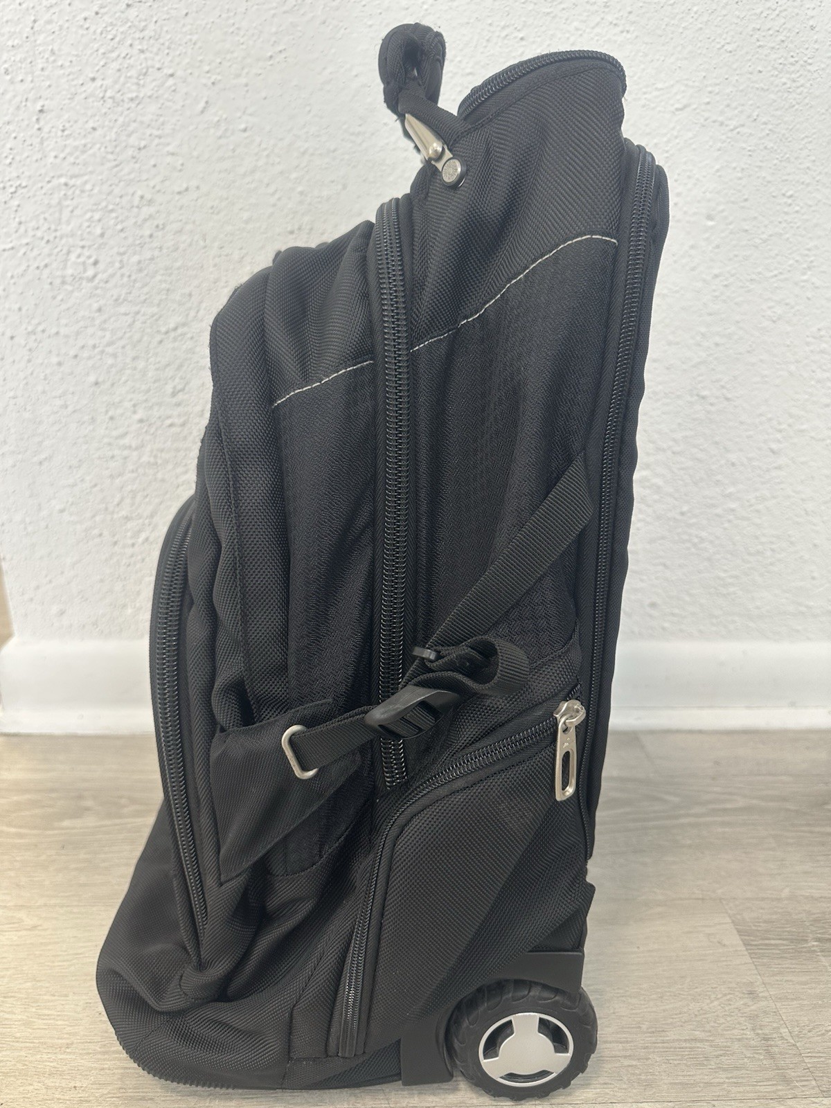High Sierra XBT Wheeled Daypack 3