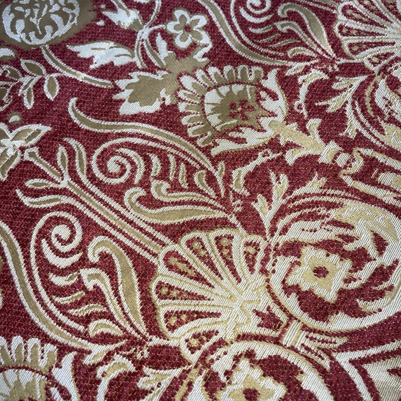 One(1) Croscill Classic Patterned Damask Valance Rust Gold 20”x86” gallery