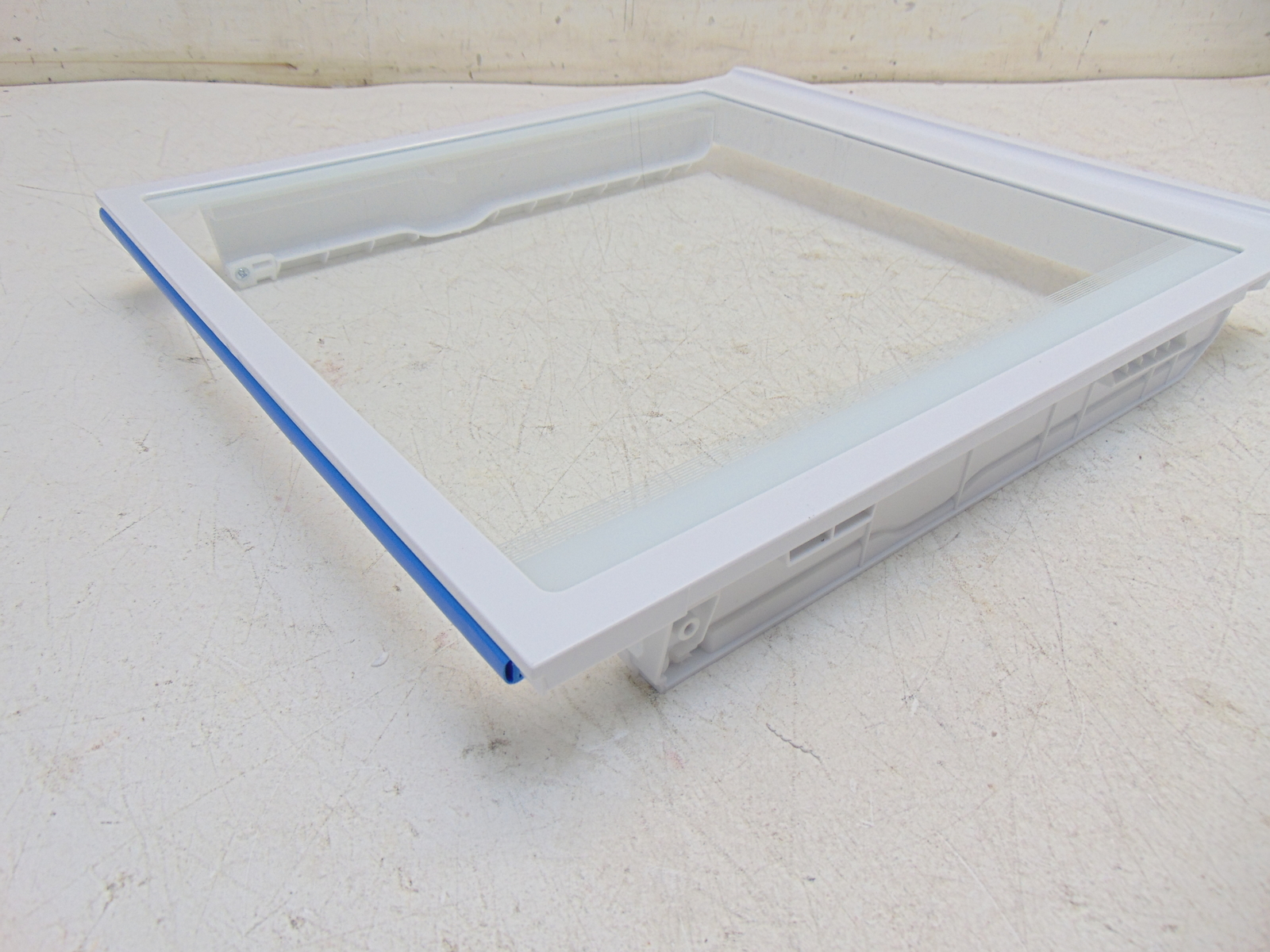 Frigidaire Refrigerator FRSC2333AS7 Crisper Cover gallery