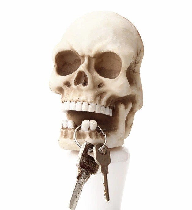 Skull Key Storage Hook Wall Mount Statue Fairy Sculpture Figurine Home Decor