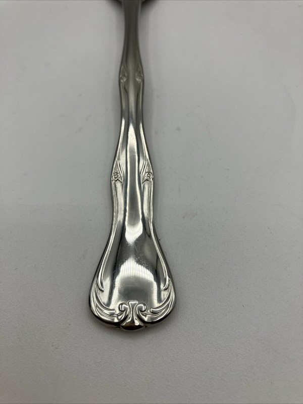 Wallace SIMPLICITY Stainless 18/8 Glossy Silverware Dessert Fork 6 5/16” gallery