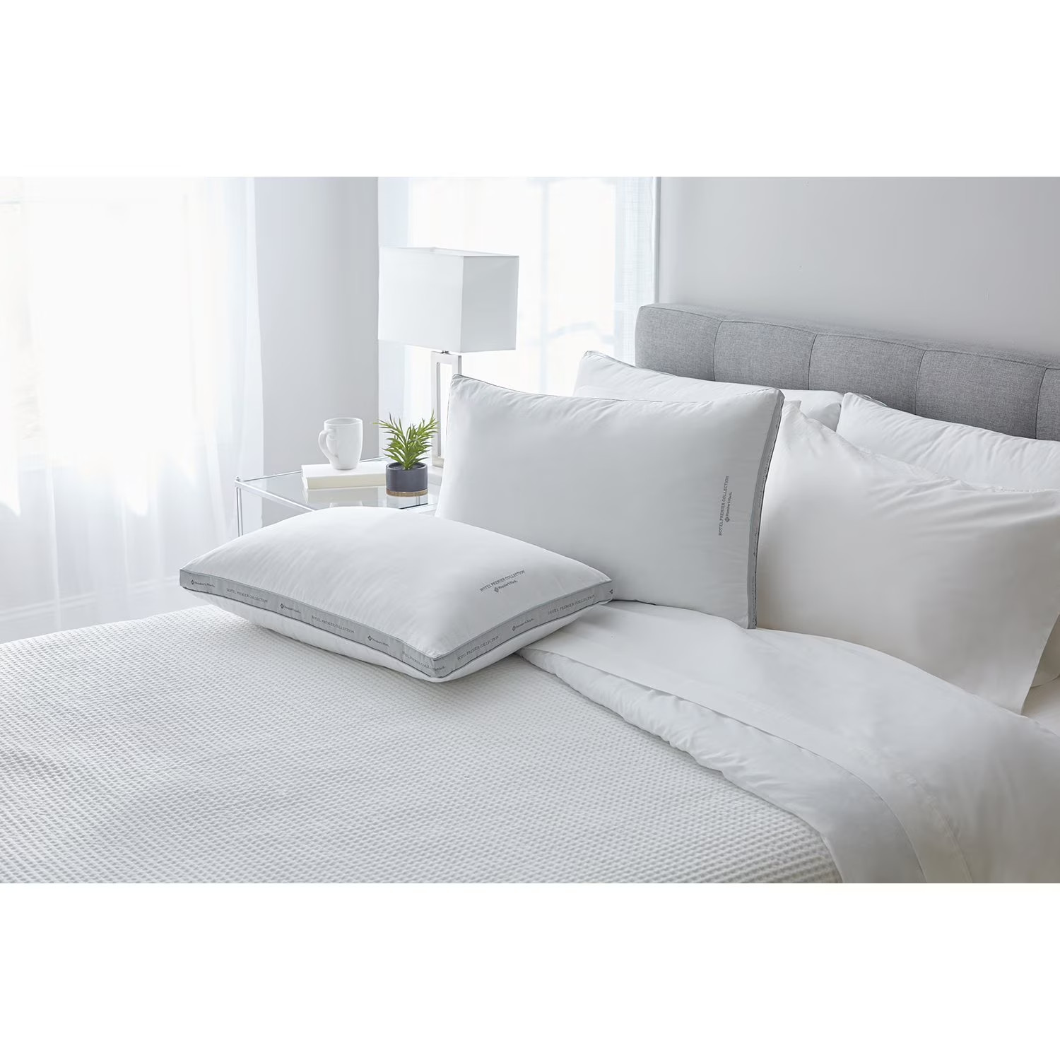 Member's Mark Hotel Premier Collection Queen Pillows (2 Pack) gallery
