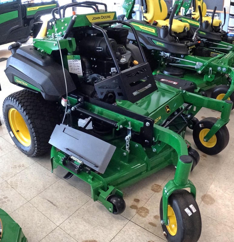 Speedtrap® Chute Blocker John Deere® Q820M QuikTrak® 48", 54" &60" No drilling gallery